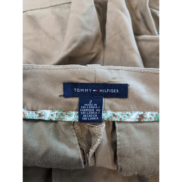 Tommy Hilfiger Chino Shorts 2 Khaki Pleated Classic Casual Golf Beige Everyday - Picture 4 of 10